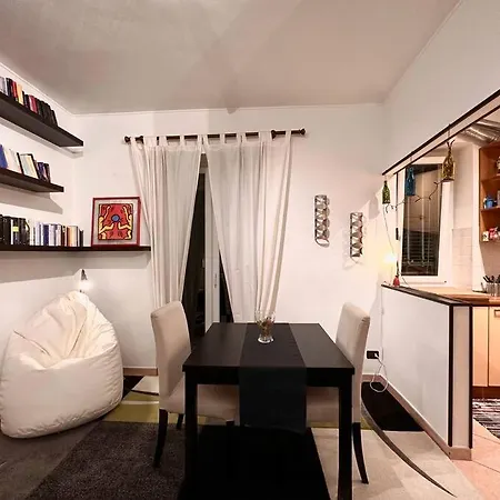דירה Linate Airport House מילאנו
