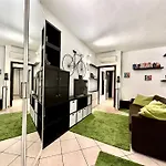Linate Airport House *